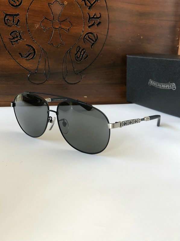 Picture of Chrome Hearts Sunglasses _SKUfw39283157fw